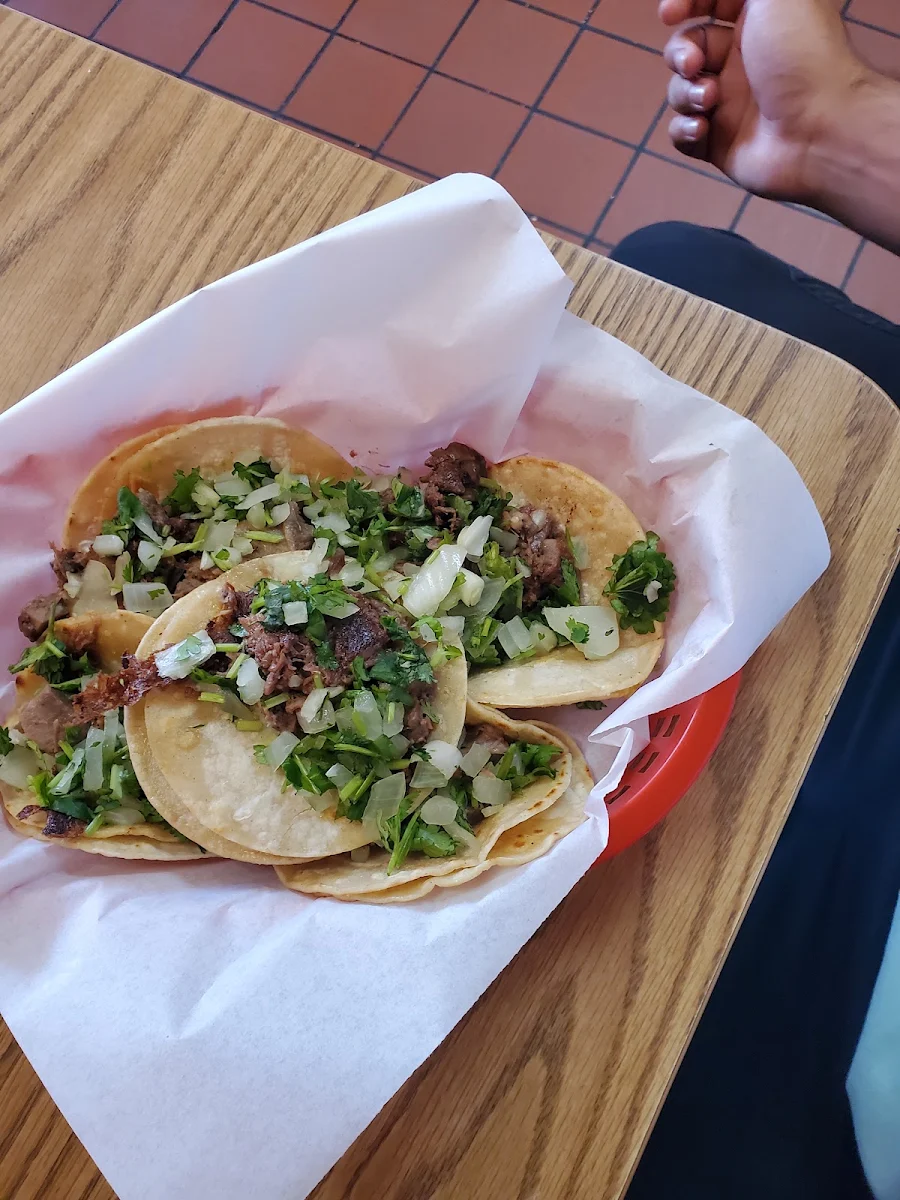 Street Tacos De Cabeza