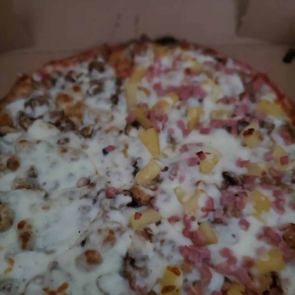 Medium Thin Crust with Sausage