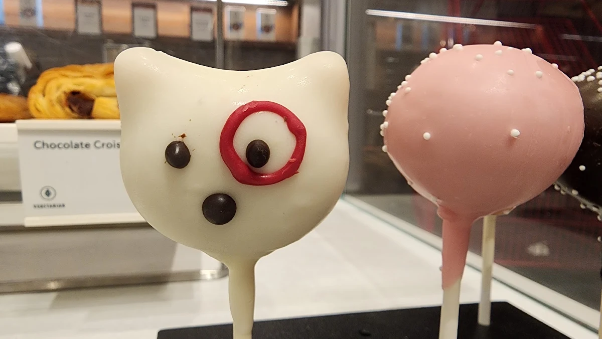 Birthday Cake Pop