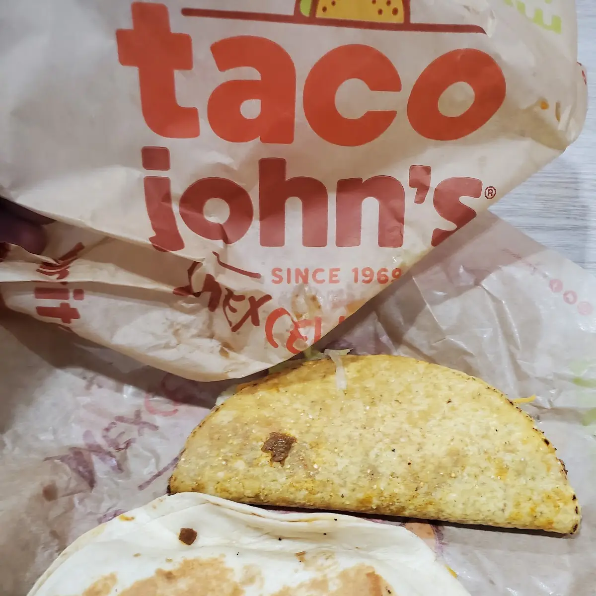 Chicken Quesadilla & Crunchy Beef Taco
