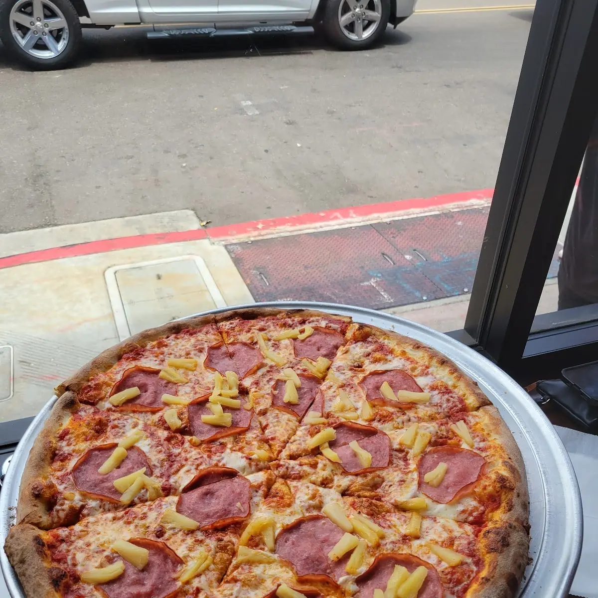 Hawaiian Pizza