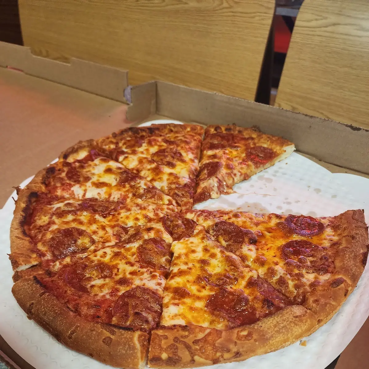 Classic Pepperoni Pizza