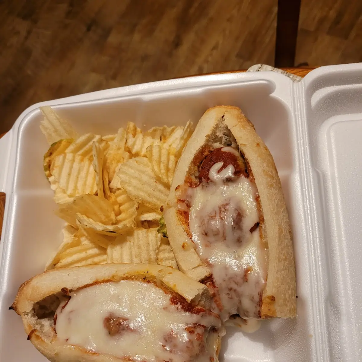 Meatball Sub w Chips