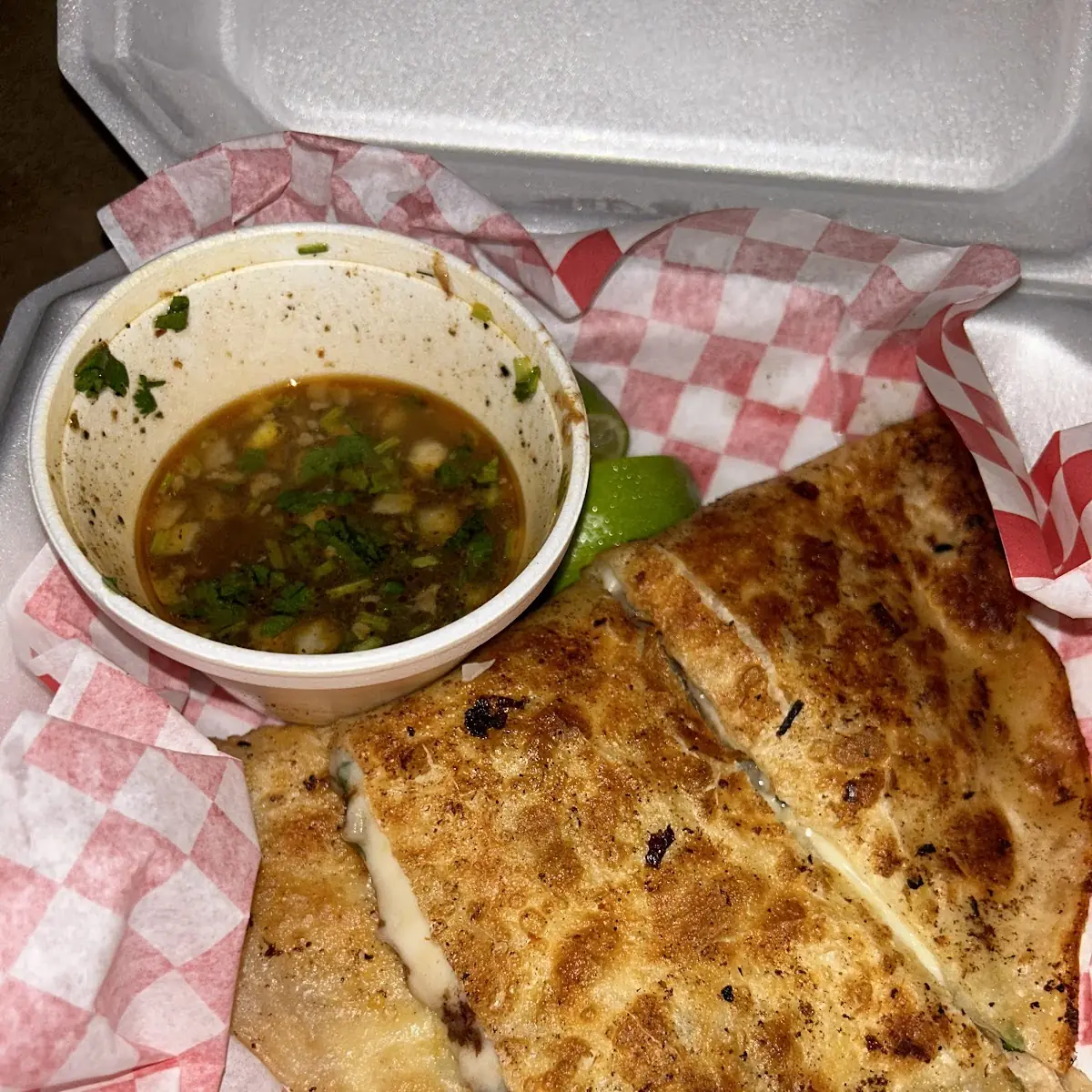 Binia Quesadilla