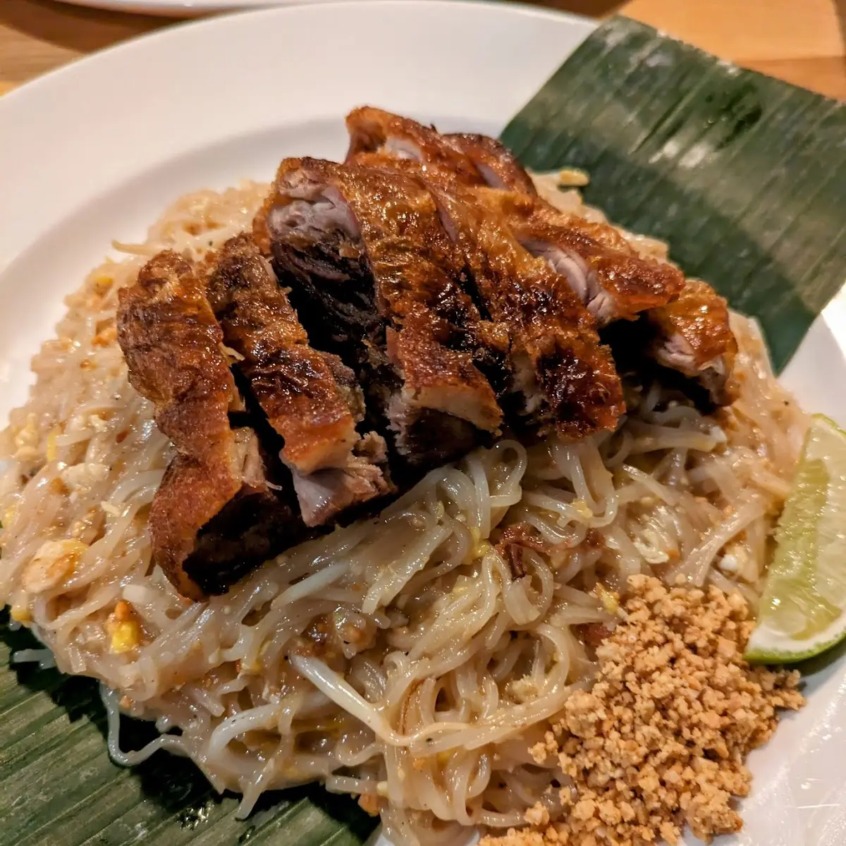 Duck Pad Thai