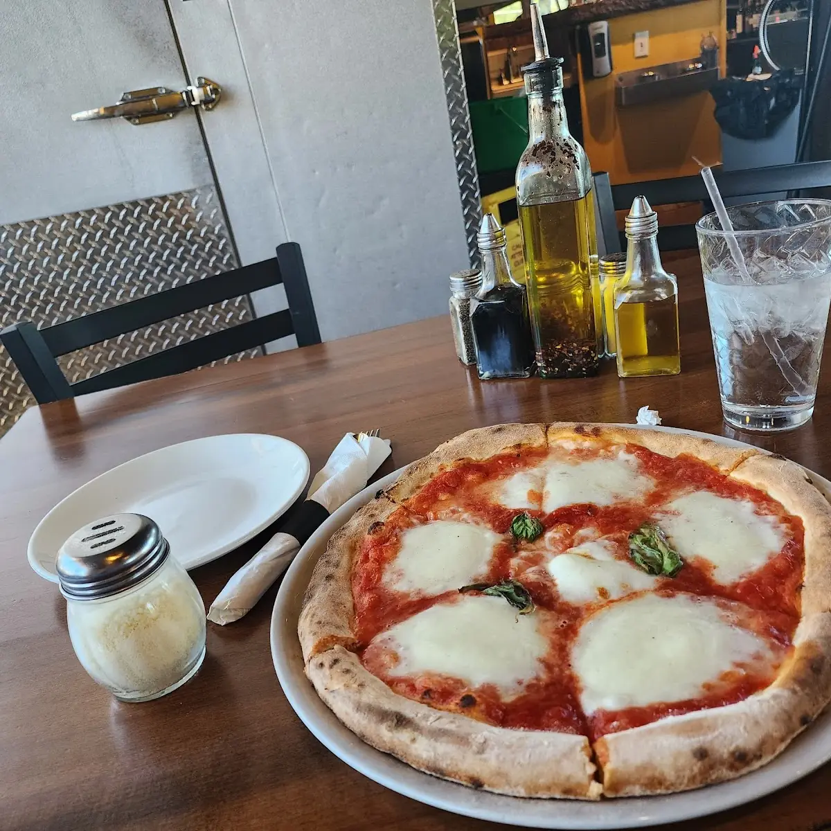 Bufula Cheese Pizza