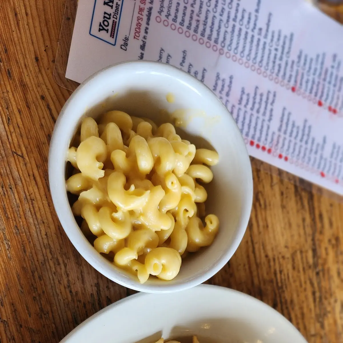 Diner Mac-N-Cheese