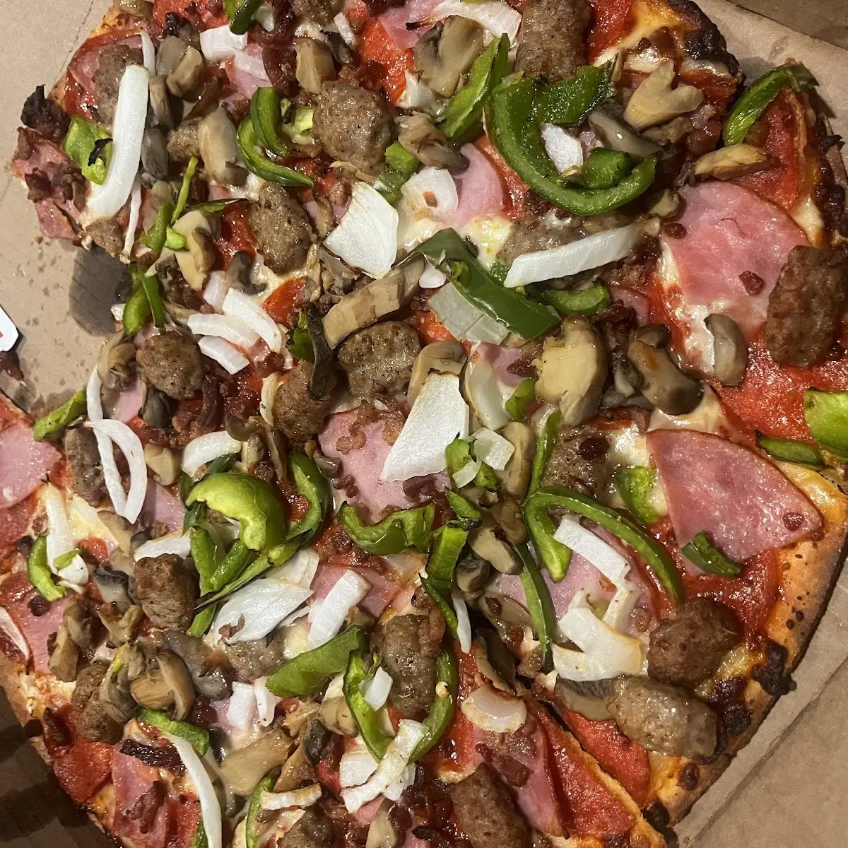 Deluxe Pizza