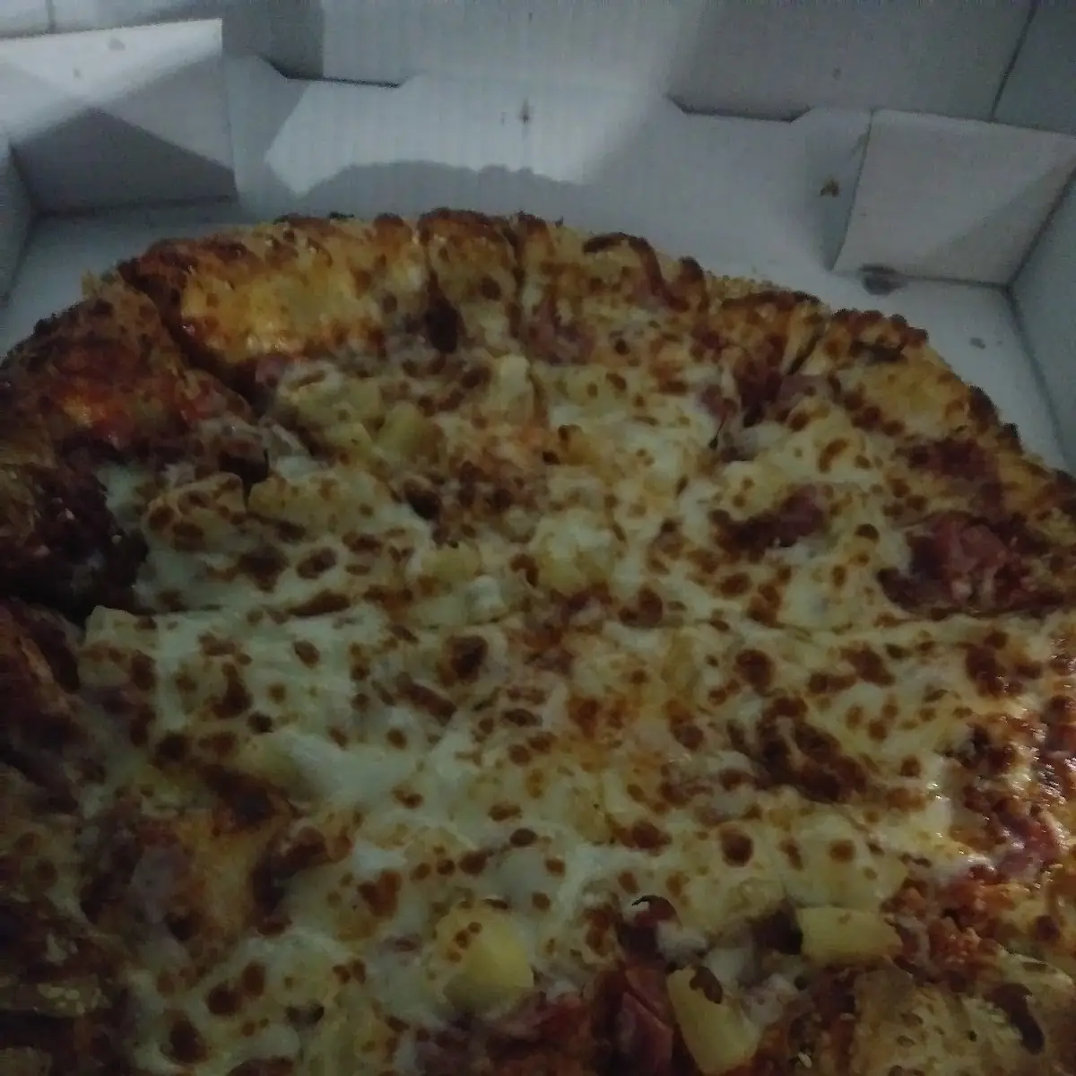 Hawaiian Pizza