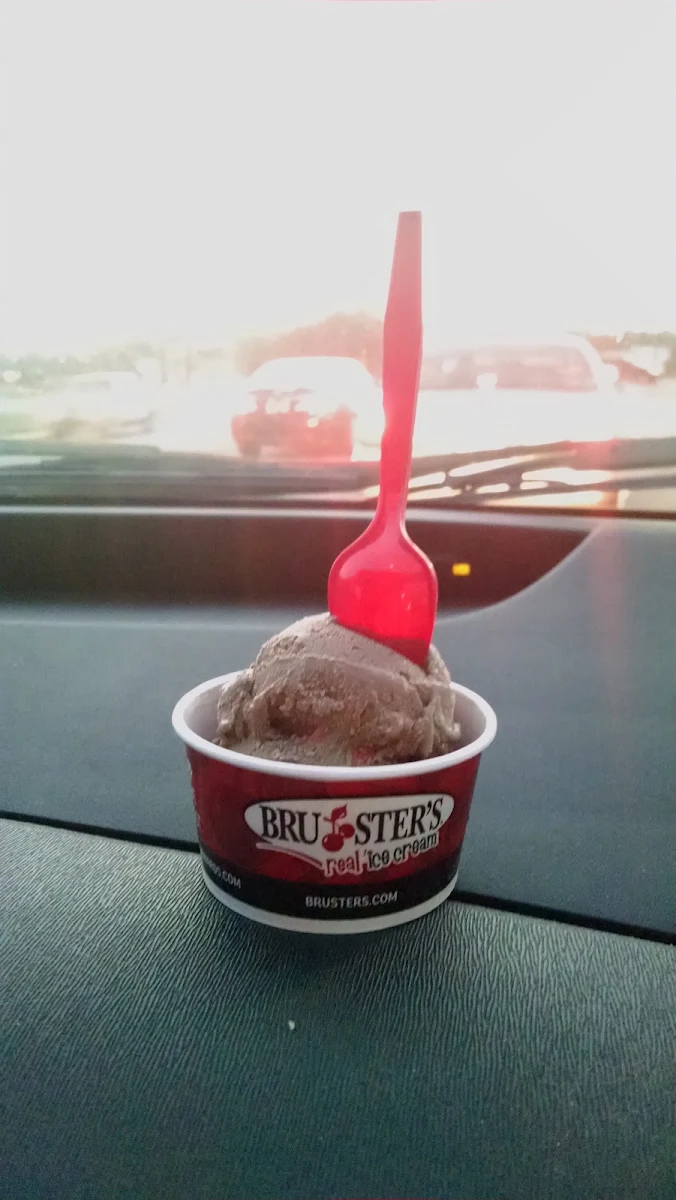 Small Chocolate Ice Cream Cup