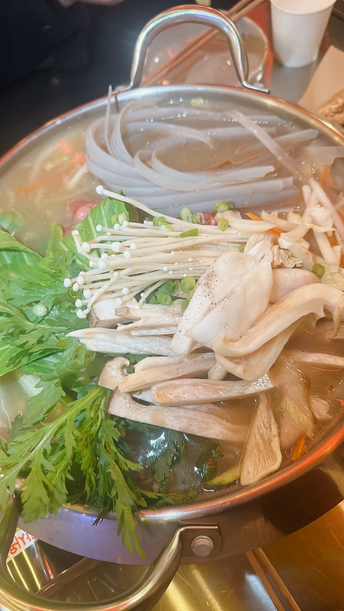 Ginseng Chicken with Kalguksu Hotpot, Mr Yoon Glenwaverley
