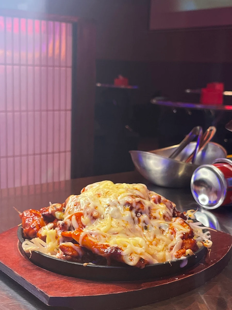 Mr Yoon's Dakbal, Mr Yoon Glenwaverley