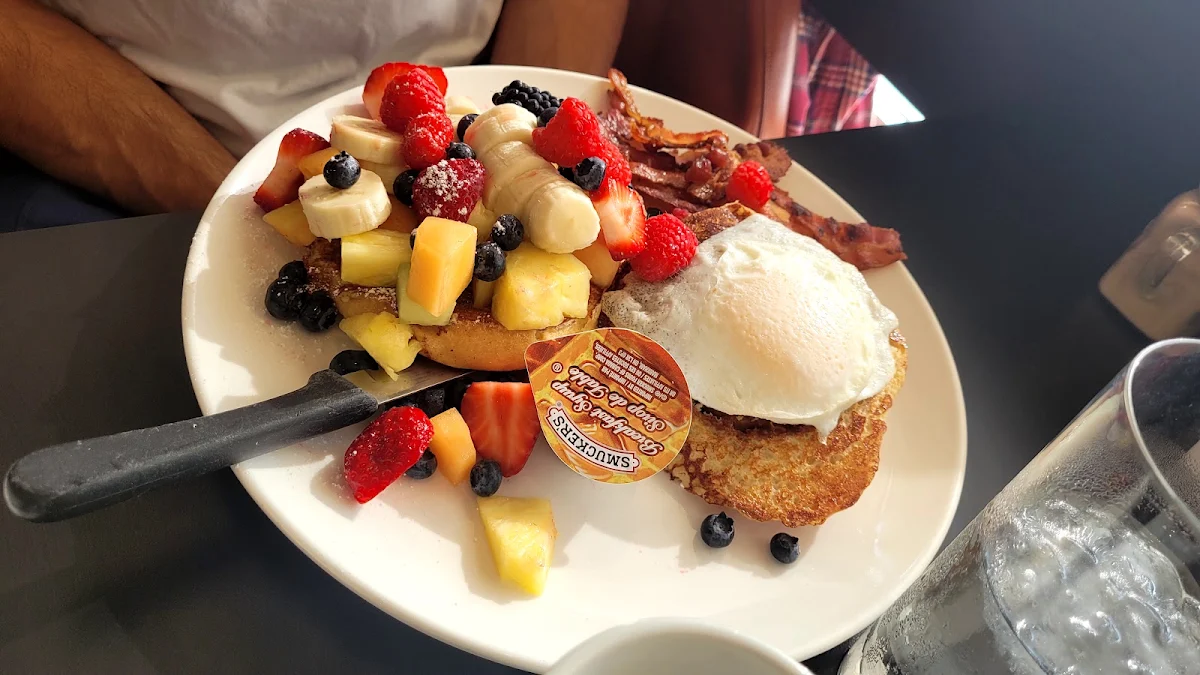 Highlights, Restaurant L'Oeuforie Matinale
