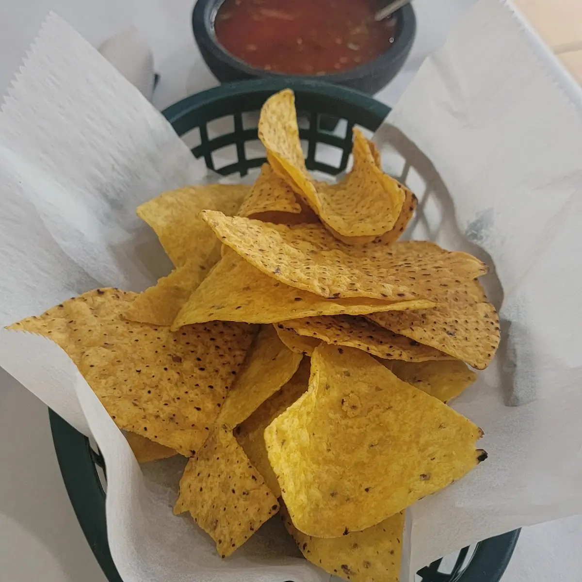 Chip and Salsa Dine In