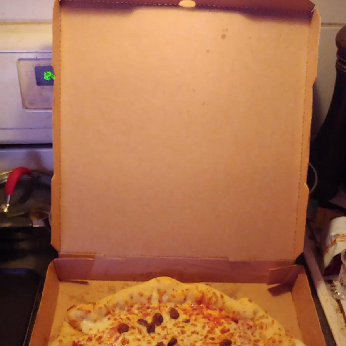 Beef and Extra Cheese Stuffed Crust Pizza