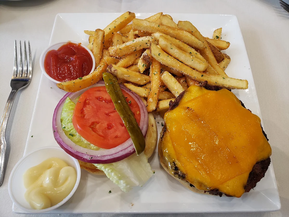 8 Oz Sirloin Burger with Cheddar Cheese