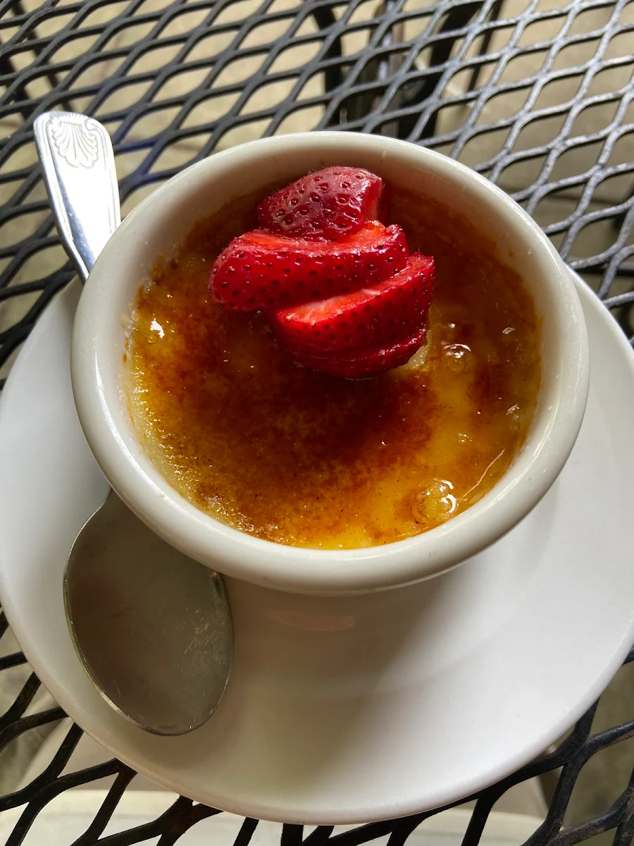 Pumpkin Creme Brulee with Fresh Berries