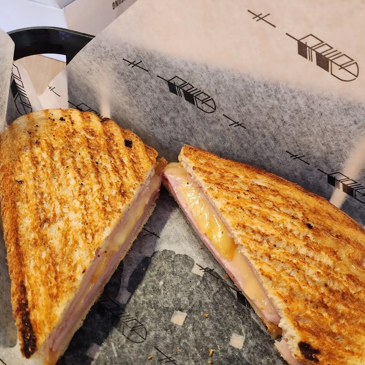 Grilled Cheese Yes Please
