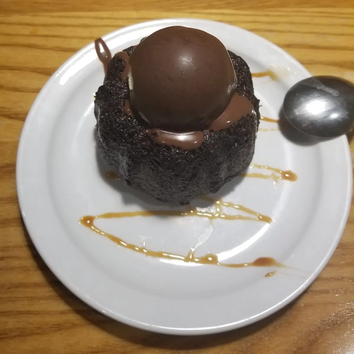 Molten Chocolate Cake