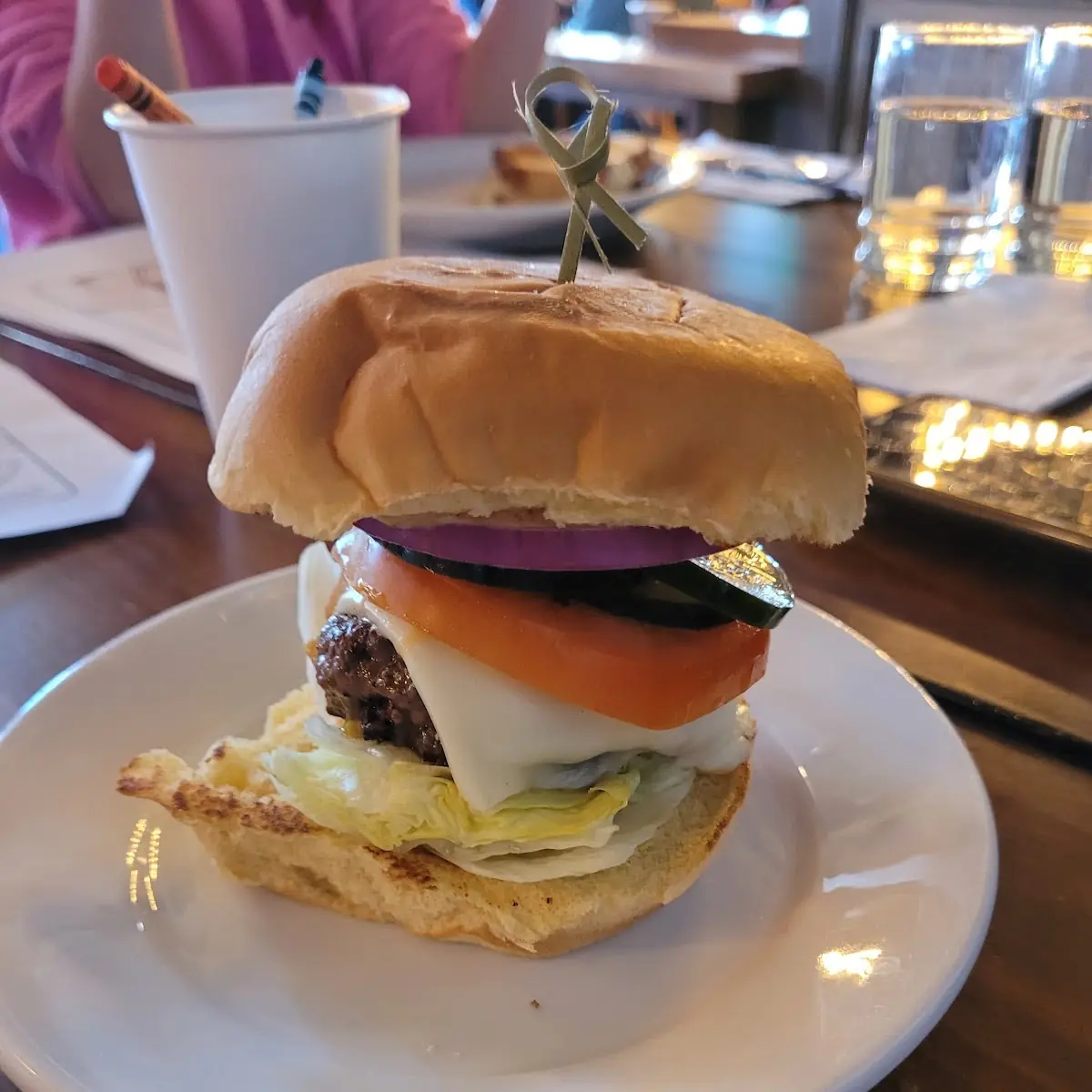 Pearl Moon Burger