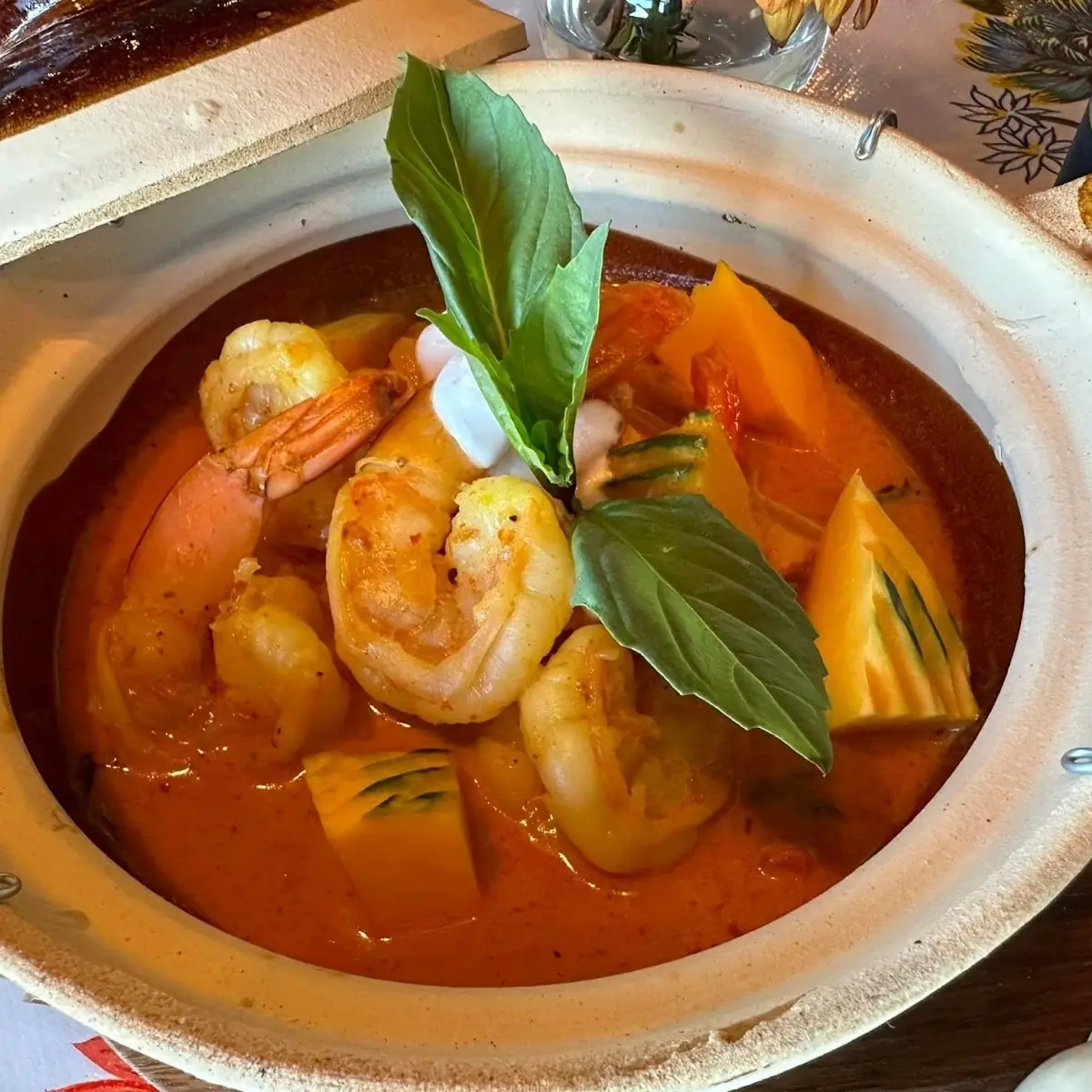 Combination Spicy Seafood Soup