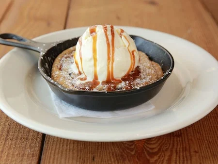 Skillet Cookie