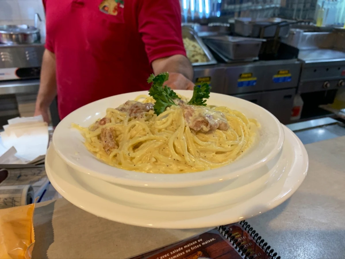 Highlights, Deli au Four