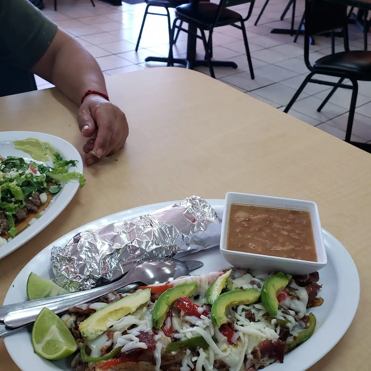 Plato De Alambre Muy Bueno