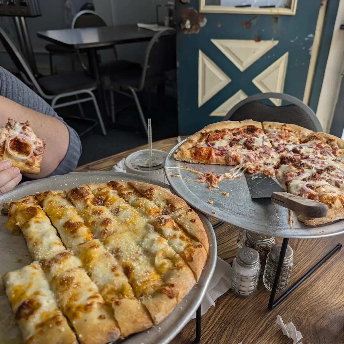 Cheese Bread Pizza