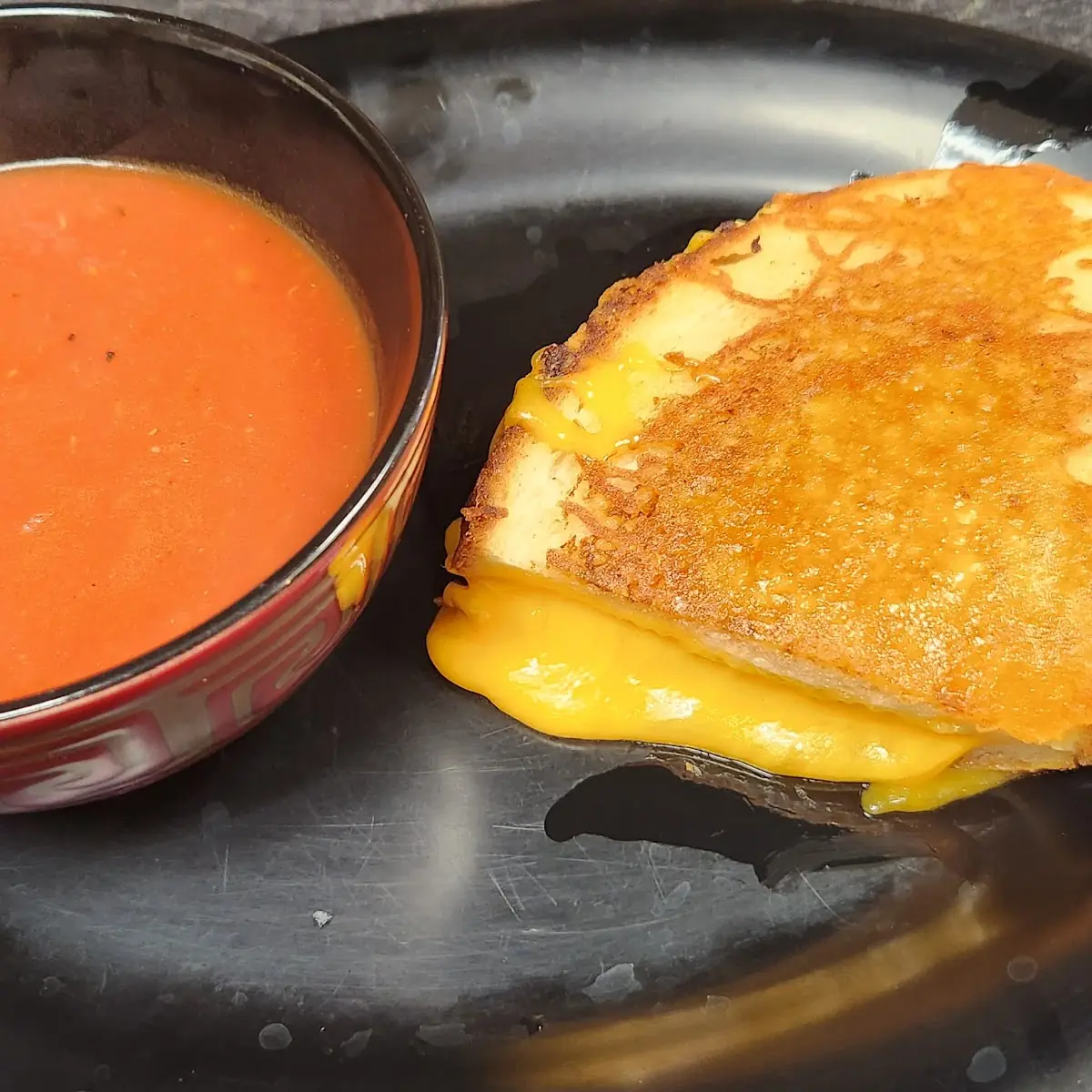 Homemade Tomatoes Soup and Grilled Cheese