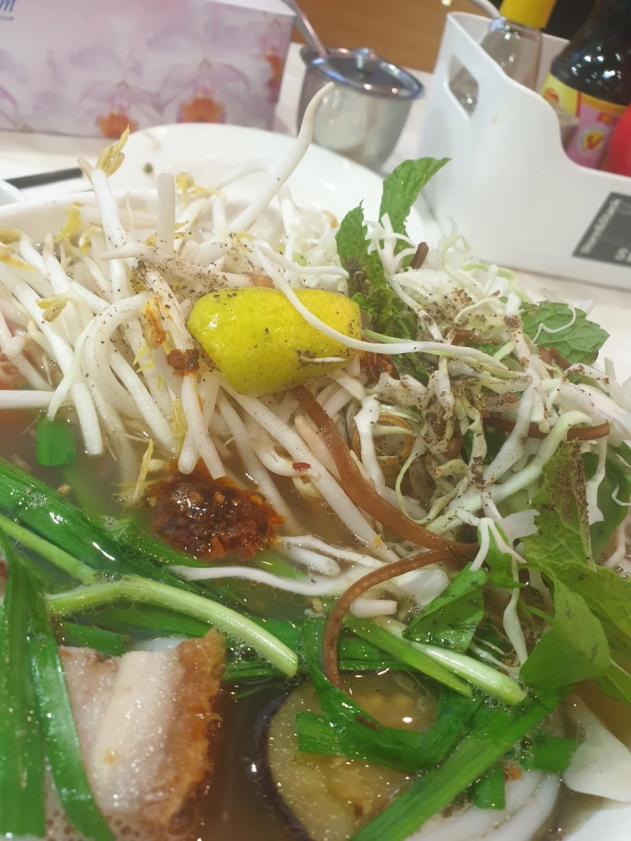 Bun Mam, Little Sai Gon Corner