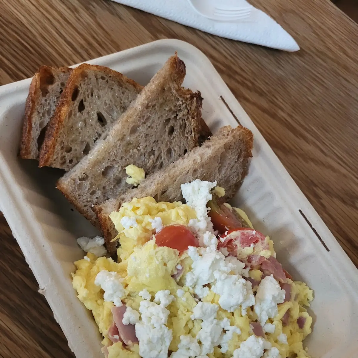 Scrambled Eggs Toast