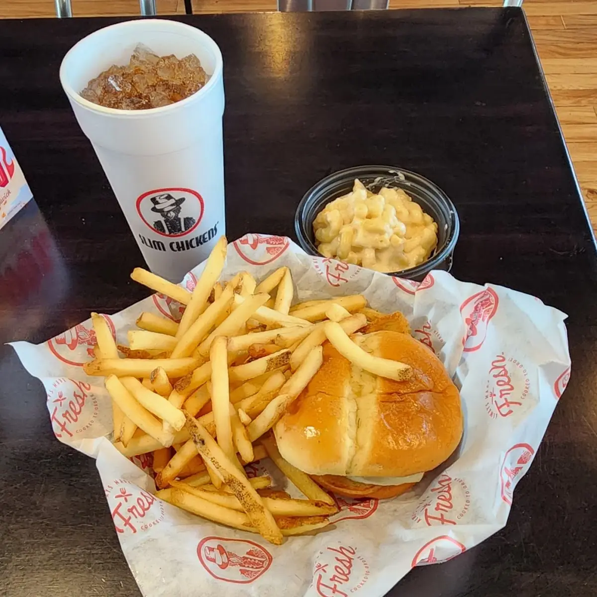 Chicken Sandwich Combo with Mac and Cheese