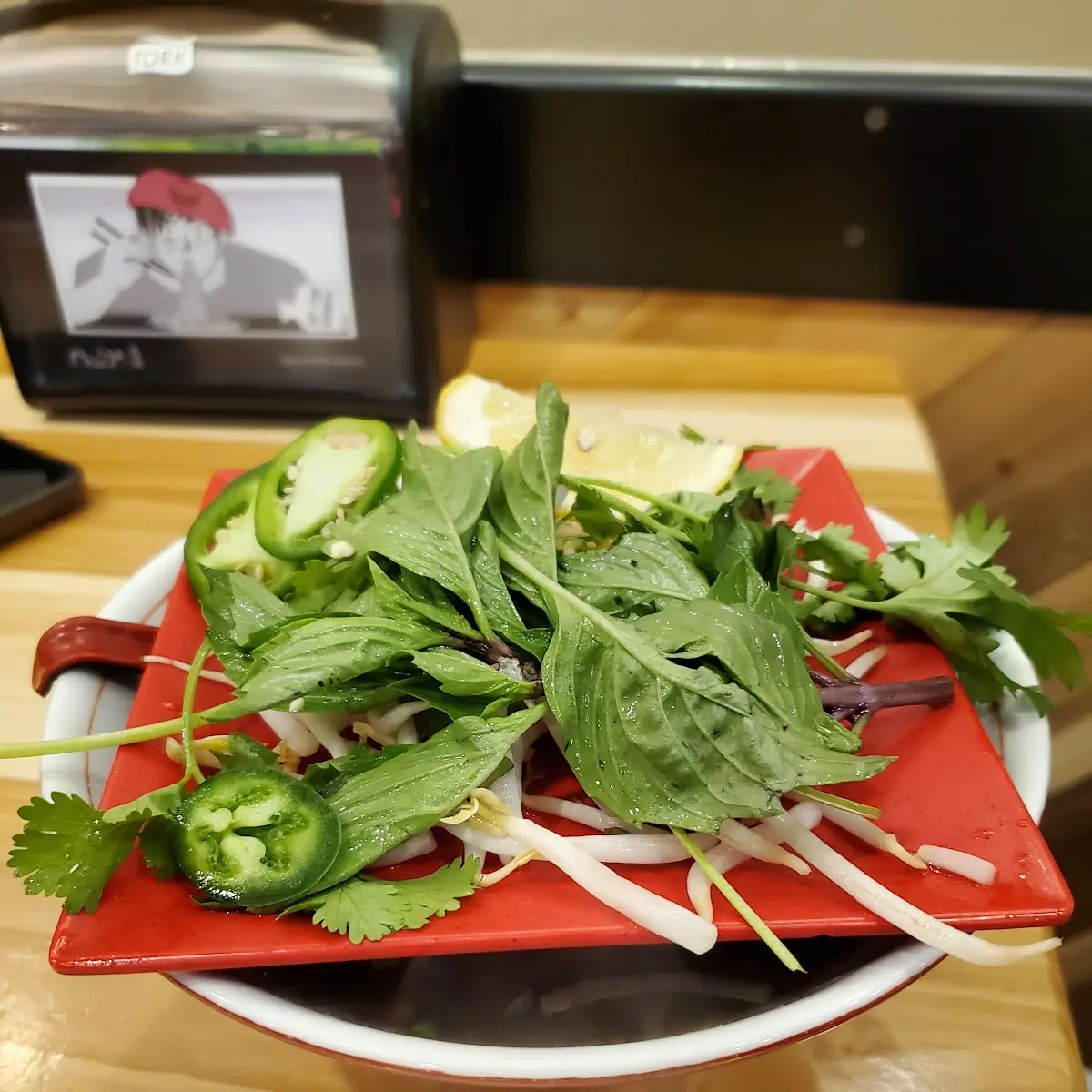 Nudo Salad