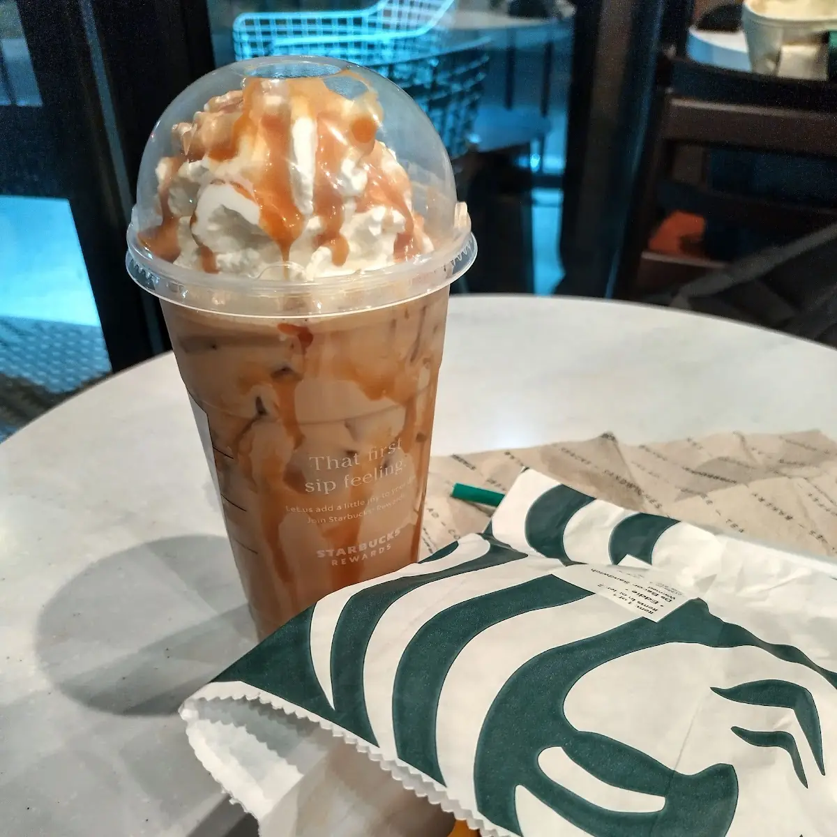 Iced Vanilla Latte