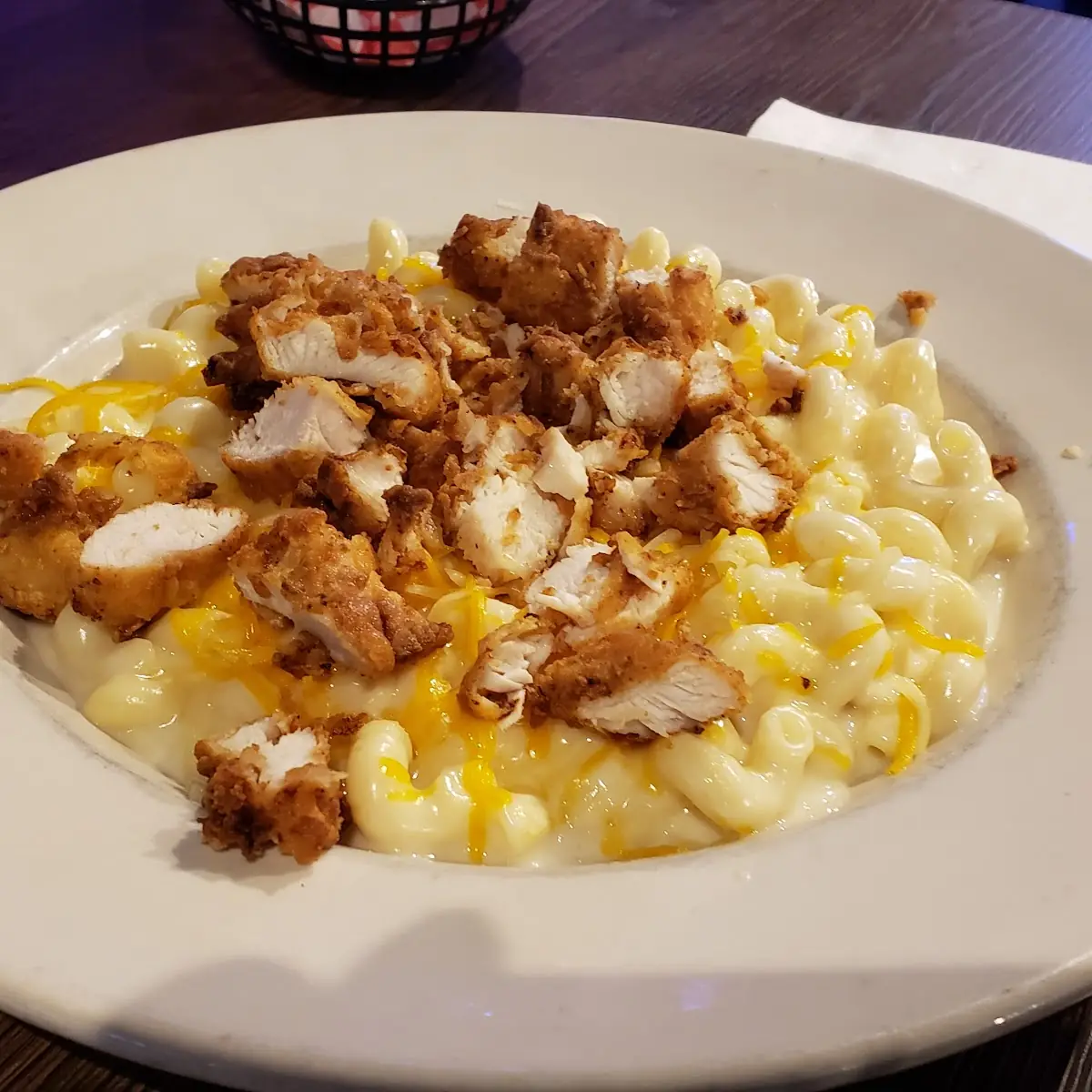 Mac N Cheese with Breaded Chicken