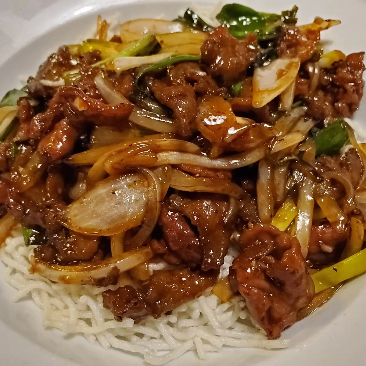 Chow Fun Noodles with Gravy