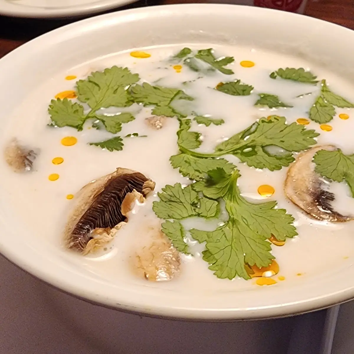 SS2 - Tom Kha