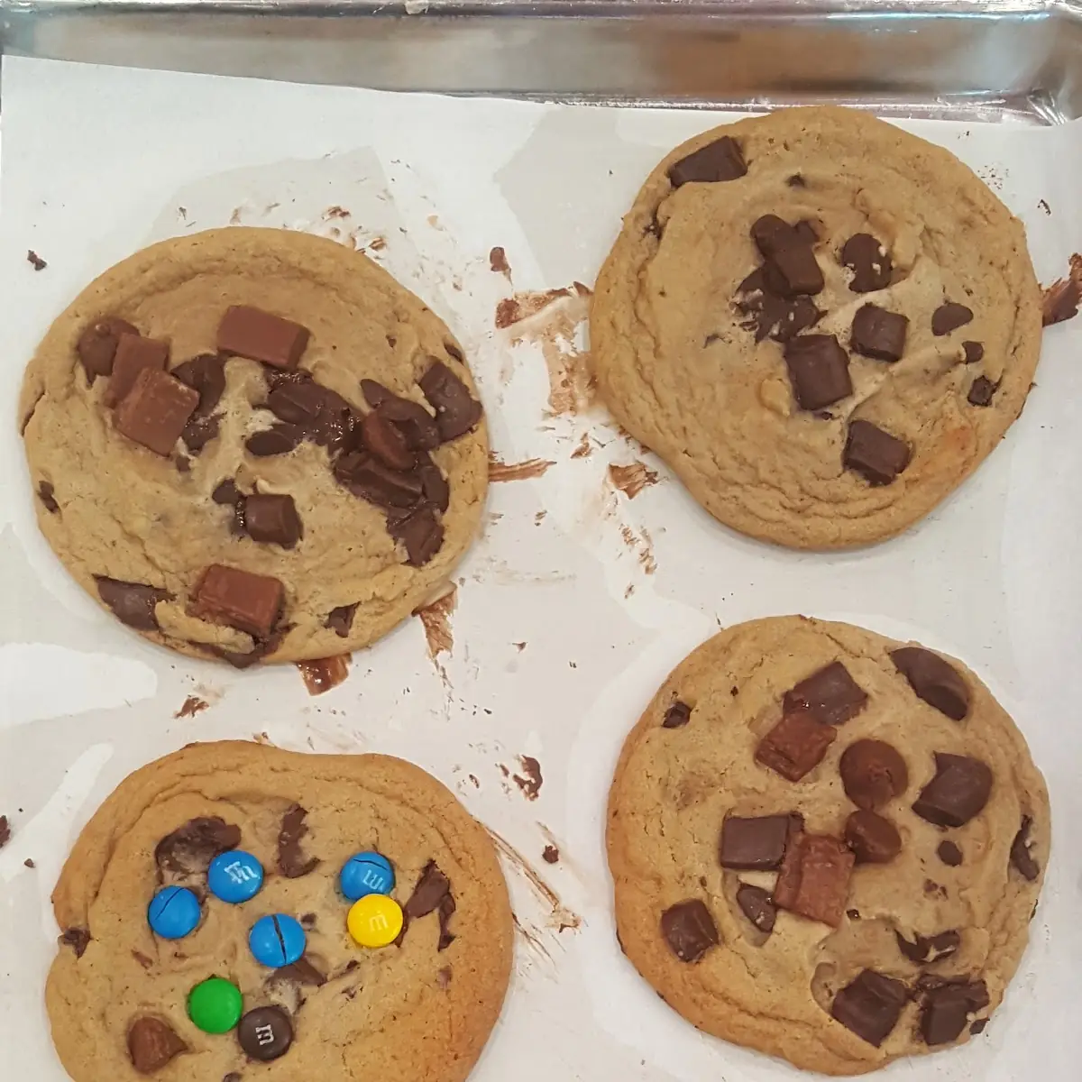 Chocolate Chip Cookie
