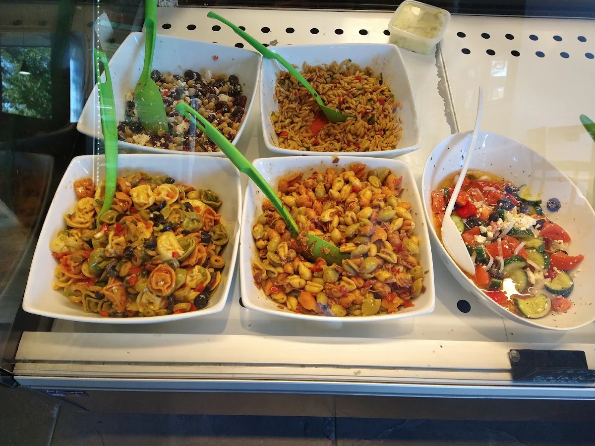 Highlights, Villaggio Sandwicherie Bistro Inc