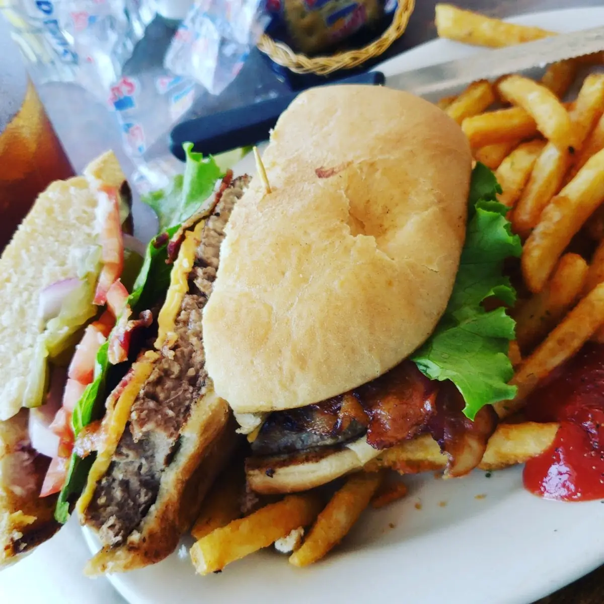 Bacon Cheeseburger