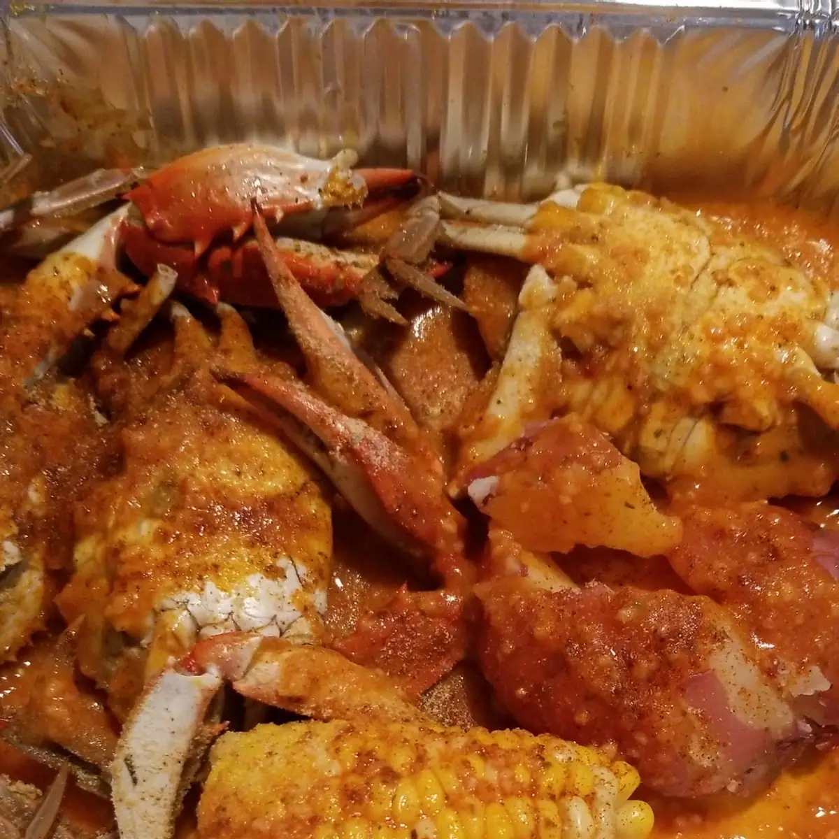 Alaskan Crab Leg Platter 2 Succulent Alaskan Clusters Corn Broccoli and Potatoes