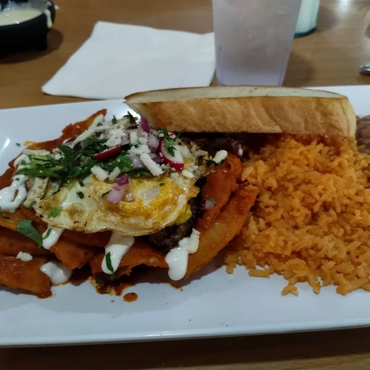 Chilaquiles Rojos