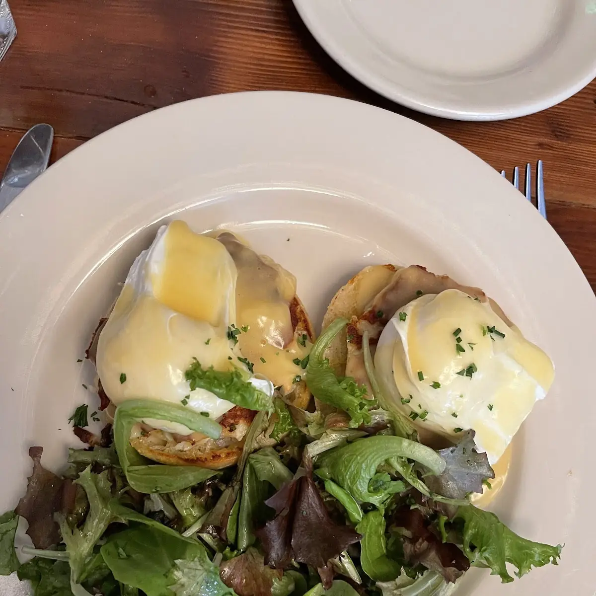 Crab Cake Benedict