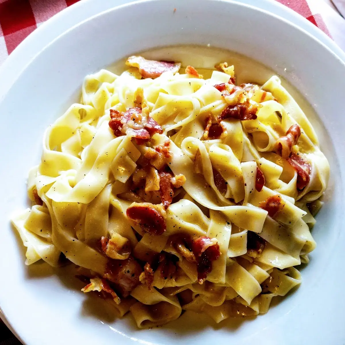 Fettuccine Carbonara