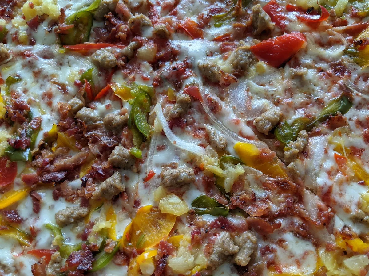 Kona Supreme Pizza
