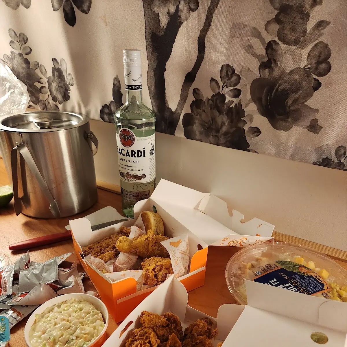 6 pcs Spicy Hot Wings