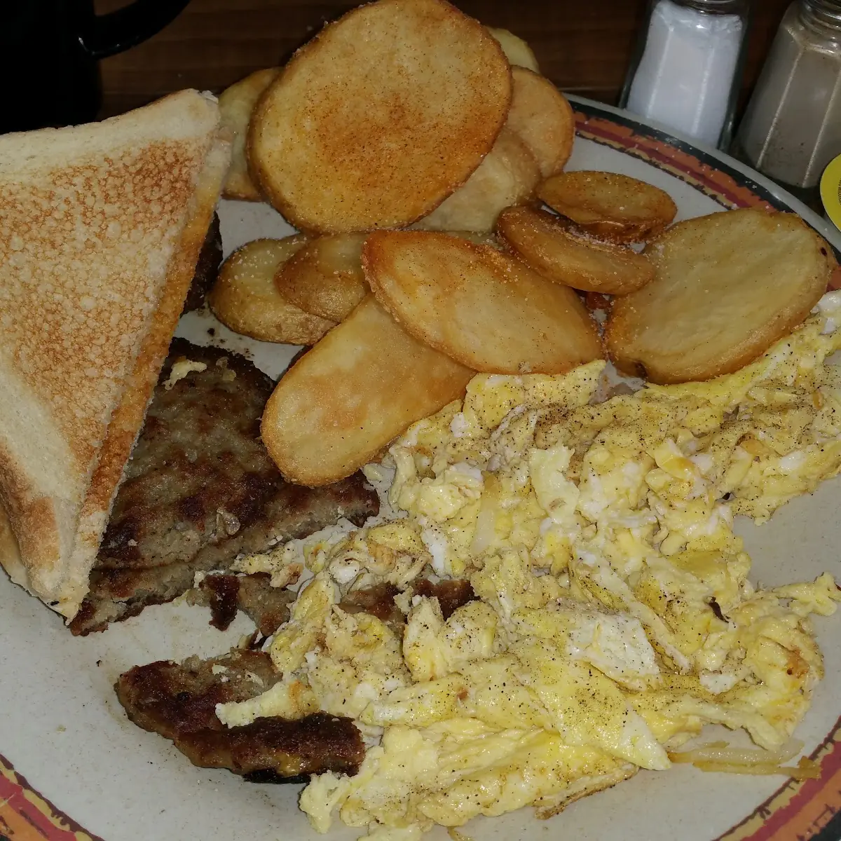 Eggs and Breakfast Potatoes