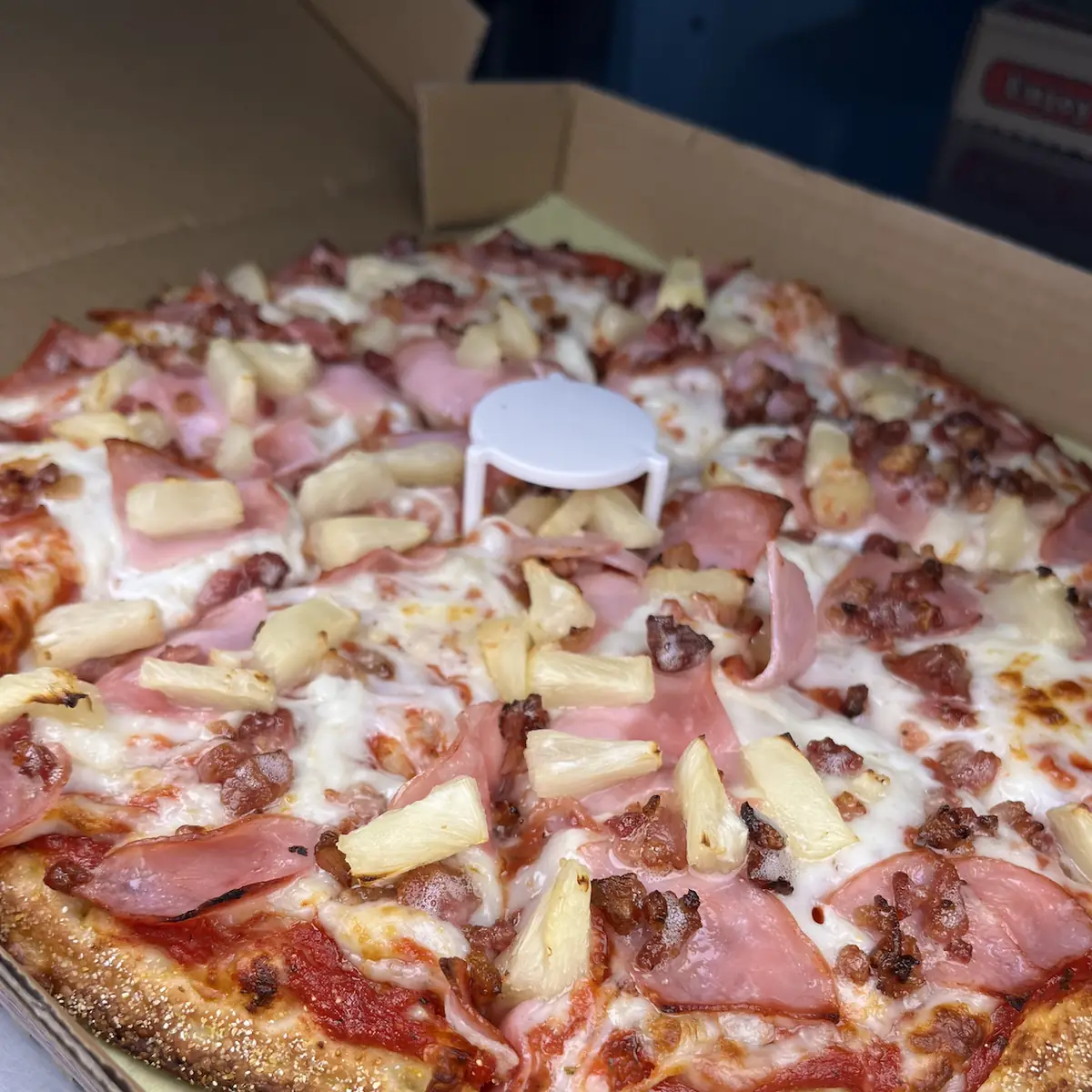 Hawaiian Pizza