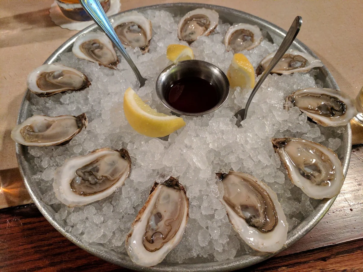 Dozen Fresh Oysters